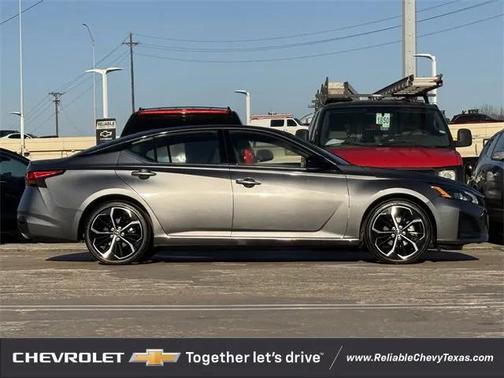 2024 Nissan Altima SR FWD