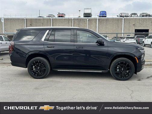 2025 Chevrolet Tahoe LS