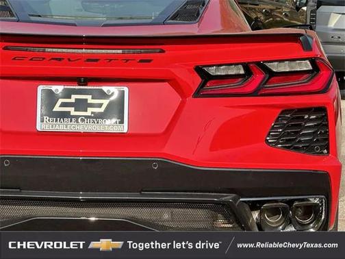 2026 Chevrolet Corvette Stingray w/2LT