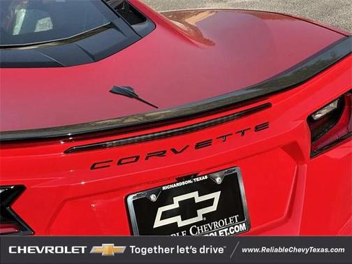 2026 Chevrolet Corvette Stingray w/2LT