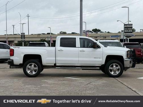 Summit White 2016 Chevrolet Silverado 2500 LT