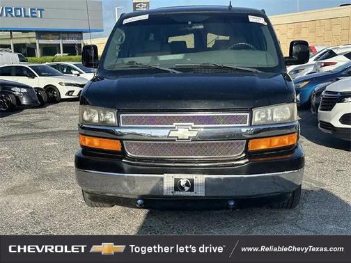 2009 Chevrolet Express 1500 Base