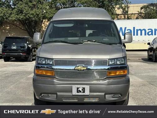 2025 Chevrolet Express 2500 RWD 2500 Extended Wheelbase WT