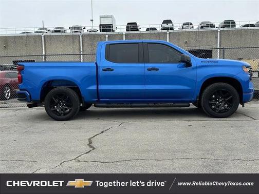 2025 Chevrolet Silverado 1500 Custom