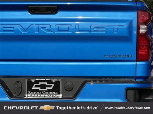 2025 Chevrolet Silverado 1500 Custom