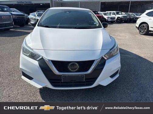 2021 Nissan Versa 1.6 S
