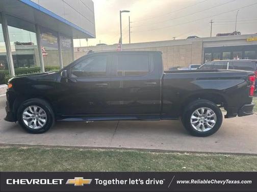 2022 Chevrolet Silverado 1500 Custom