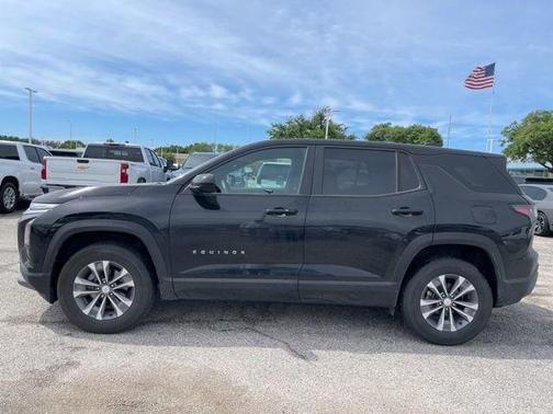 Mosaic Black Metallic 2026 Chevrolet Equinox 1LT