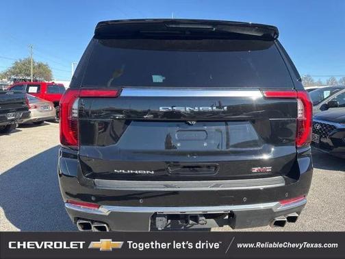 2025 GMC Yukon Denali