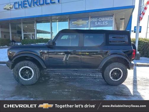 2022 Ford Bronco Base