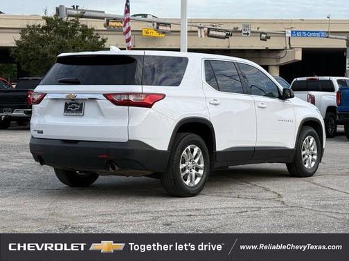 2021 Chevrolet Traverse LS