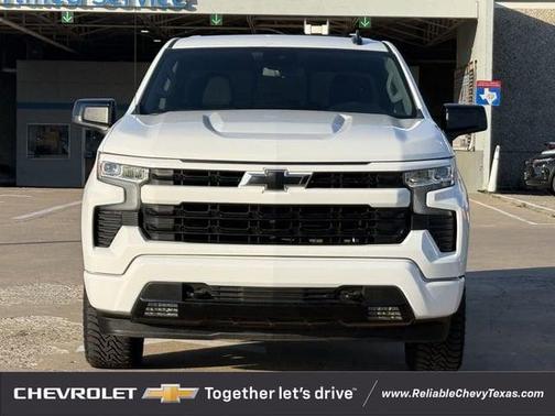 Summit White 2025 Chevrolet Silverado 1500 RST