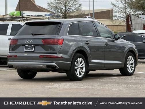 Gray 2018 Audi Q7 3.0T Premium Plus