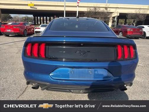 2023 Ford Mustang EcoBoost