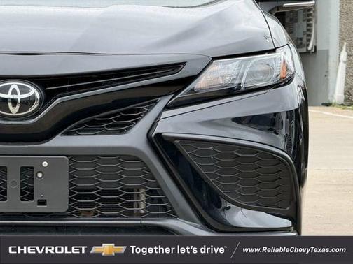 Midnight Black Metallic 2023 Toyota Camry SE