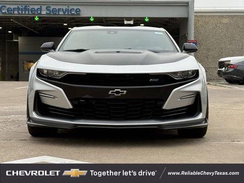 Silver Ice Metallic 2019 Chevrolet Camaro 2SS