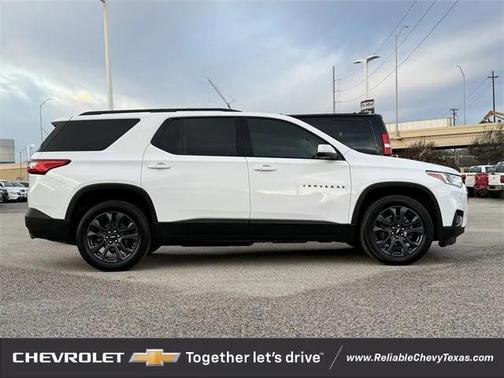 2021 Chevrolet Traverse RS