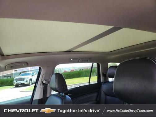 2023 Volkswagen Atlas 3.6L SE w/Technology