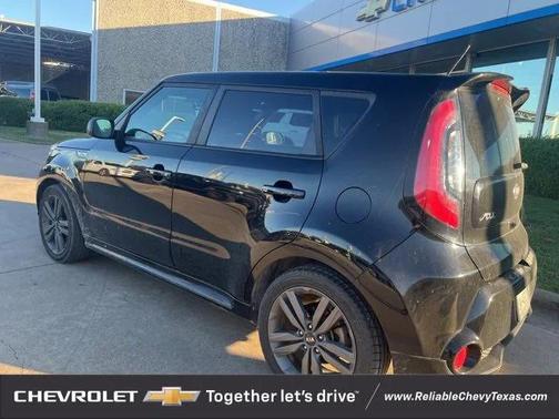 2016 Kia Soul +