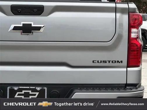 2024 Chevrolet Silverado 1500 Custom