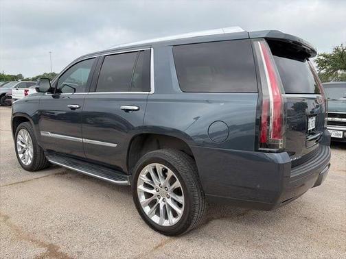 Shadow Metallic 2019 Cadillac Escalade Luxury