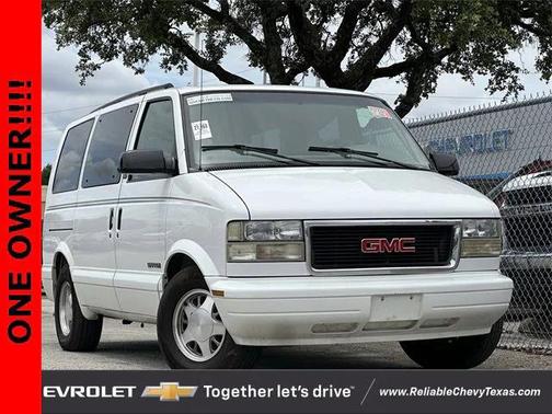 2002 GMC Safari SLE