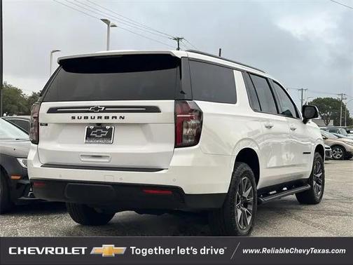 2024 Chevrolet Suburban 4WD Z71