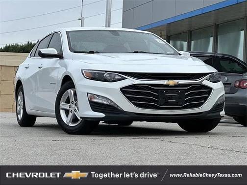 2022 Chevrolet Malibu FWD LT
