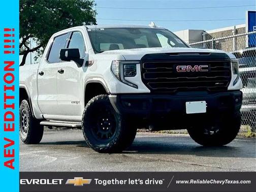 2023 GMC Sierra 1500 AT4X