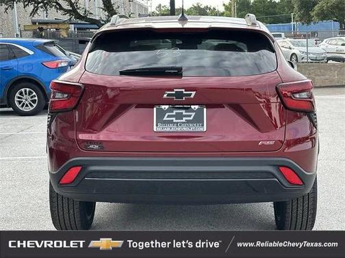 2025 Chevrolet Trax FWD 2RS