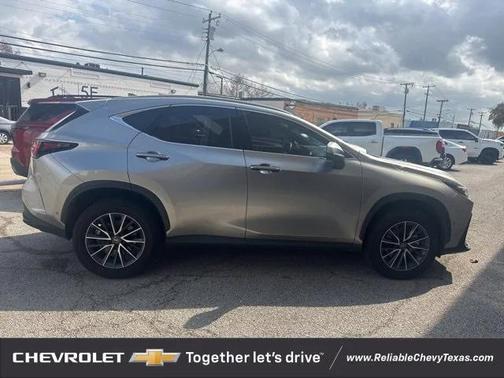 2024 Lexus NX 350h Luxury