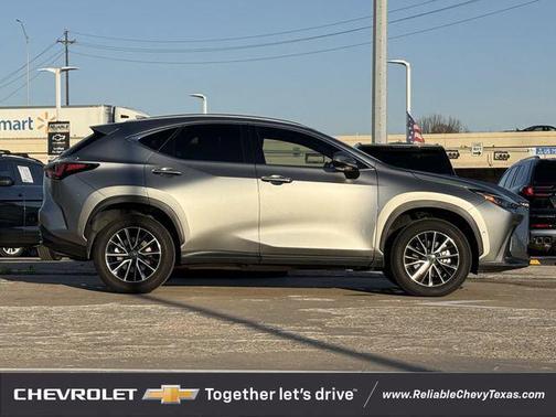 2024 Lexus NX 350h Luxury