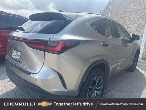 2024 Lexus NX 350h Luxury