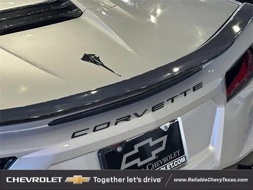 2026 Chevrolet Corvette Stingray w/2LT
