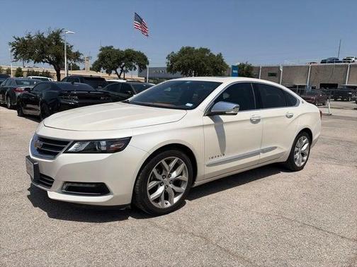 White Diamond Tricoat 2014 Chevrolet Impala LTZ
