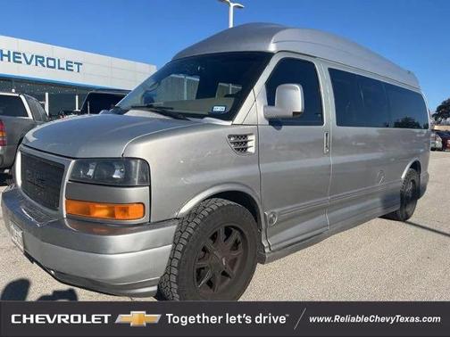 2010 GMC Savana 2500 Work Van