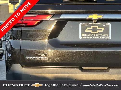 2022 Chevrolet Traverse LT Leather