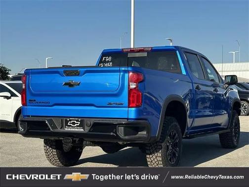 2026 Chevrolet Silverado 1500 ZR2