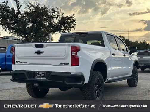 2026 Chevrolet Silverado 1500 ZR2