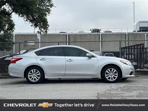 2016 Nissan Altima 2.5 S