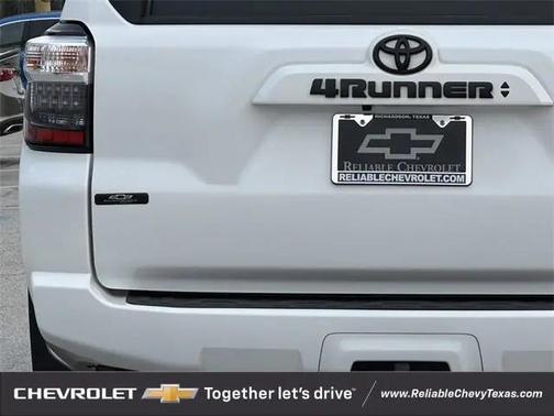 2021 Toyota 4Runner SR5