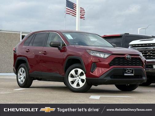 2022 Toyota RAV4 LE