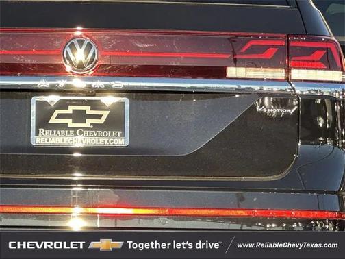 2025 Volkswagen Atlas 2.0T SEL Premium R-Line 4MOTION