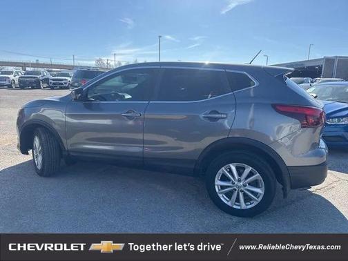 2018 Nissan Rogue Sport S