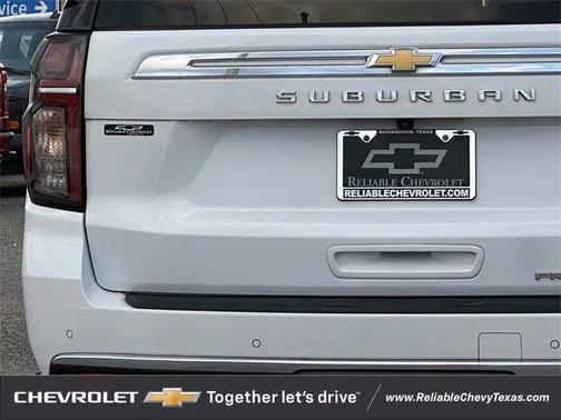 2023 Chevrolet Suburban Premier