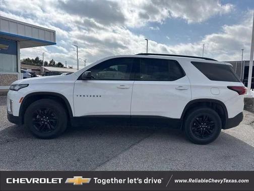 2022 Chevrolet Traverse LS