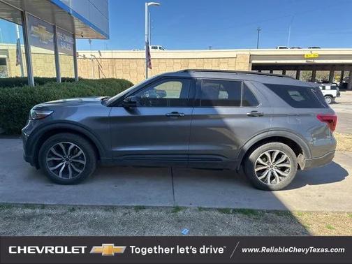 2021 Ford Explorer ST