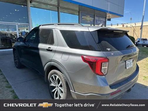 2021 Ford Explorer ST