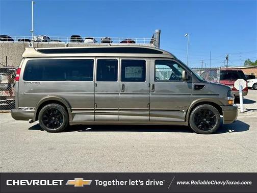 2025 Chevrolet Express 2500 RWD 2500 Extended Wheelbase WT