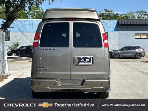 2025 Chevrolet Express 2500 RWD 2500 Extended Wheelbase WT